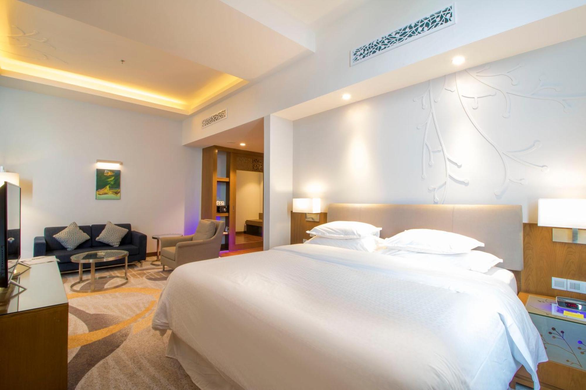 Four Points By Sheraton Manado Exterior foto
