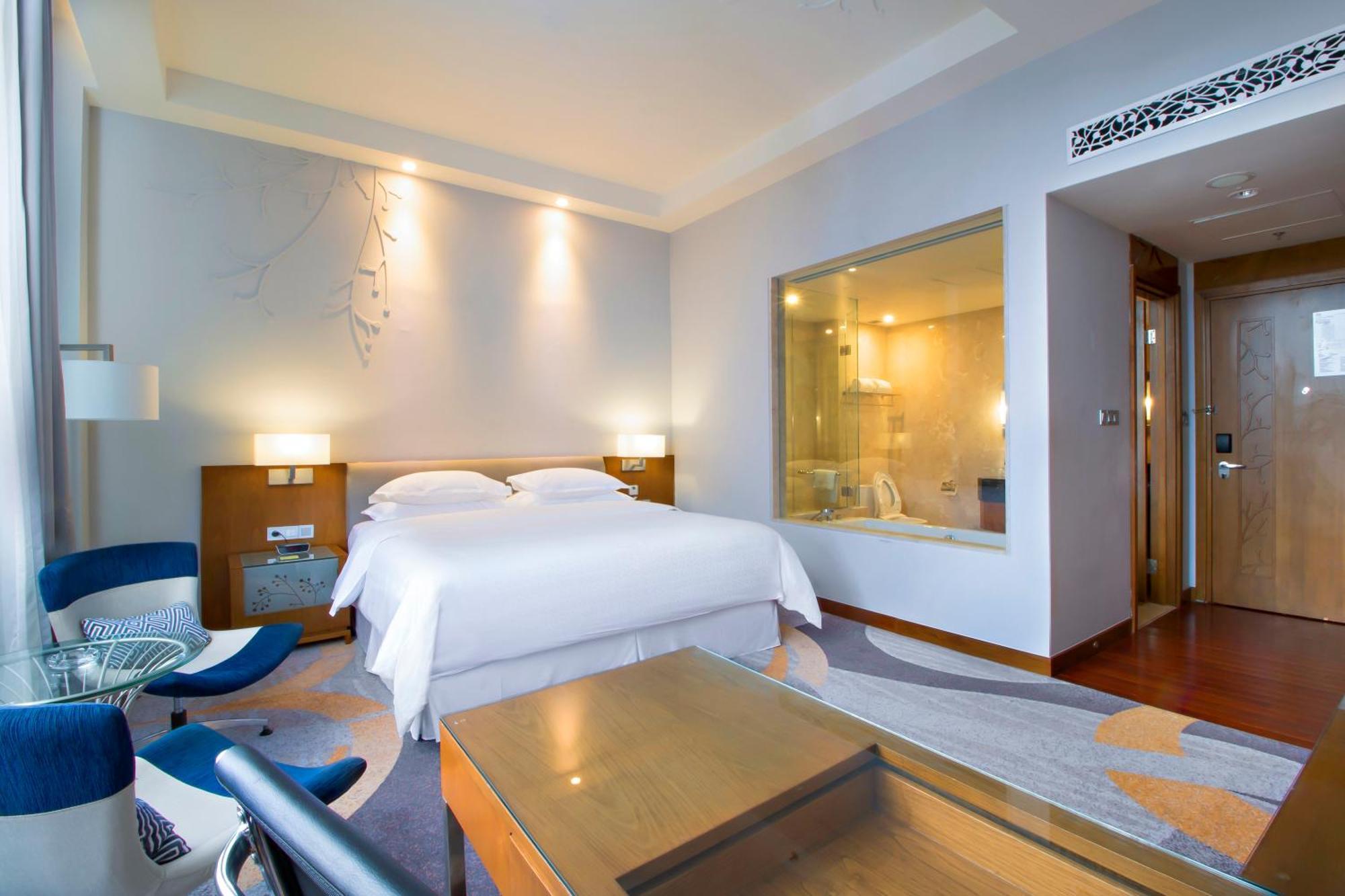 Four Points By Sheraton Manado Exterior foto