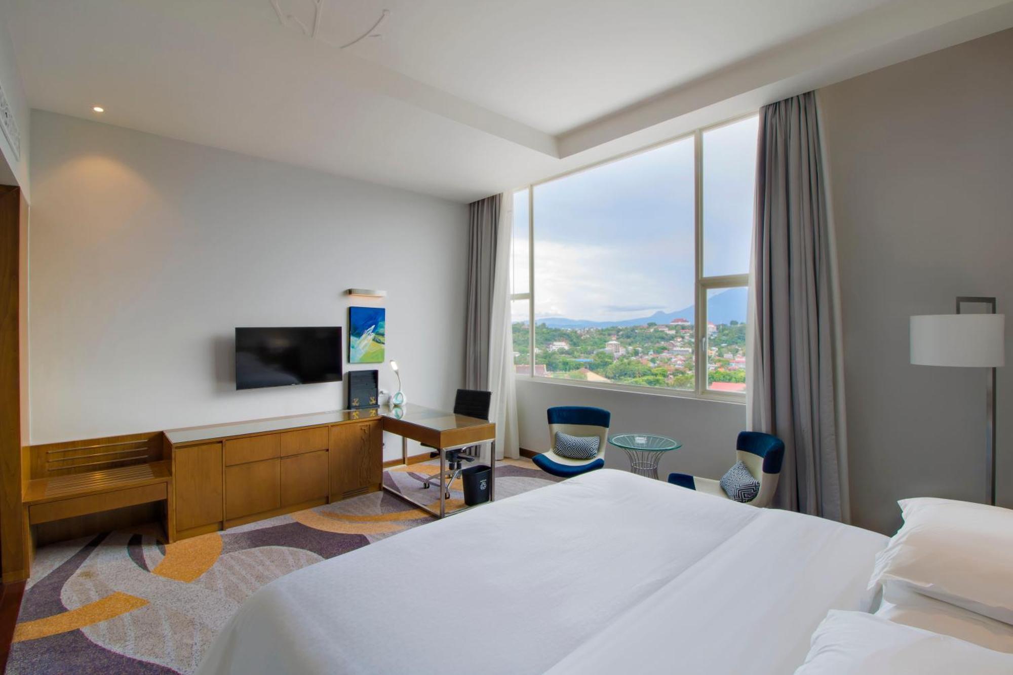 Four Points By Sheraton Manado Exterior foto