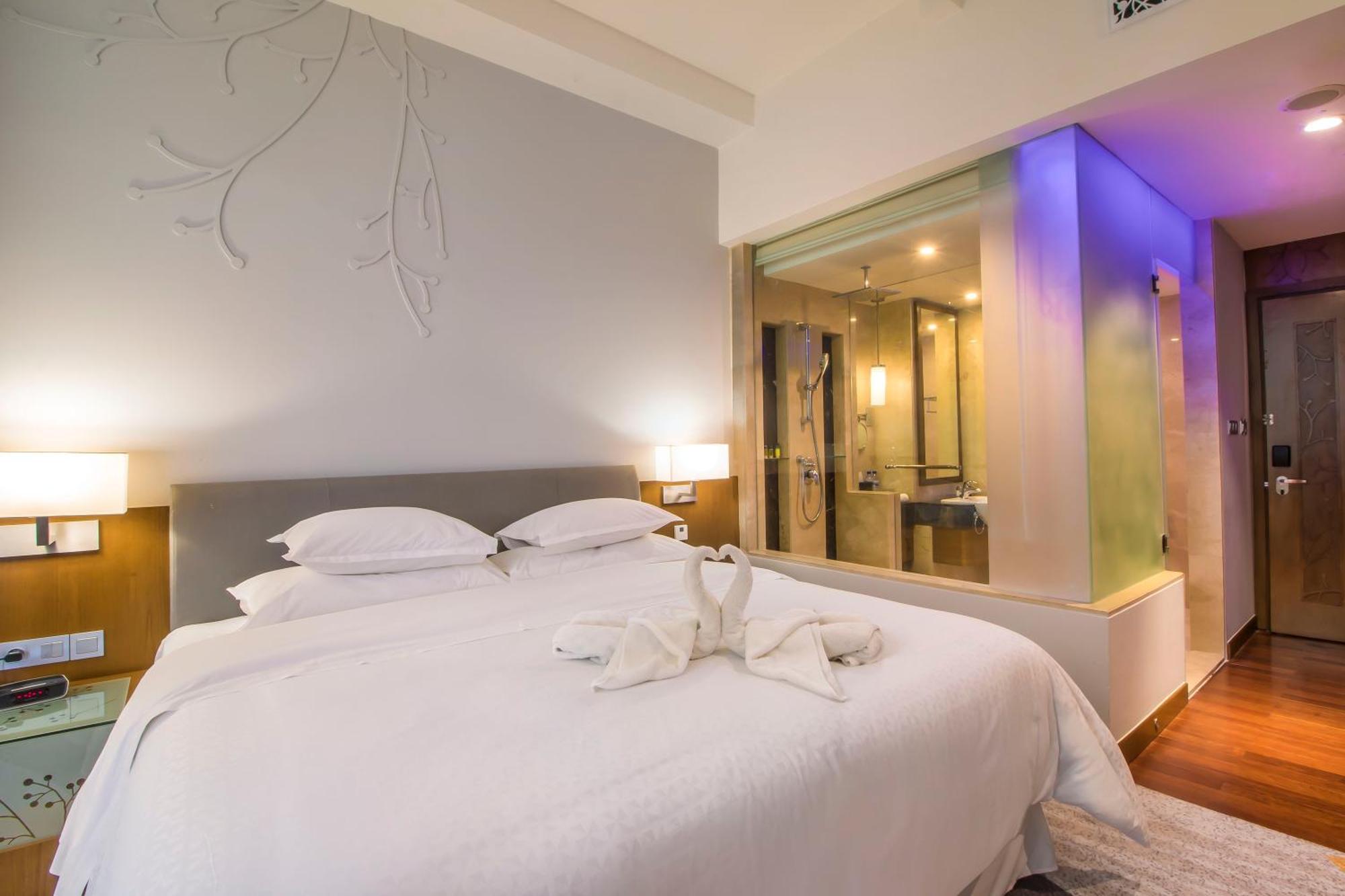 Four Points By Sheraton Manado Exterior foto