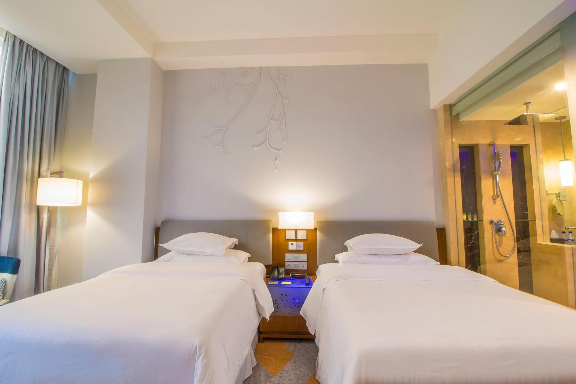 Four Points By Sheraton Manado Exterior foto