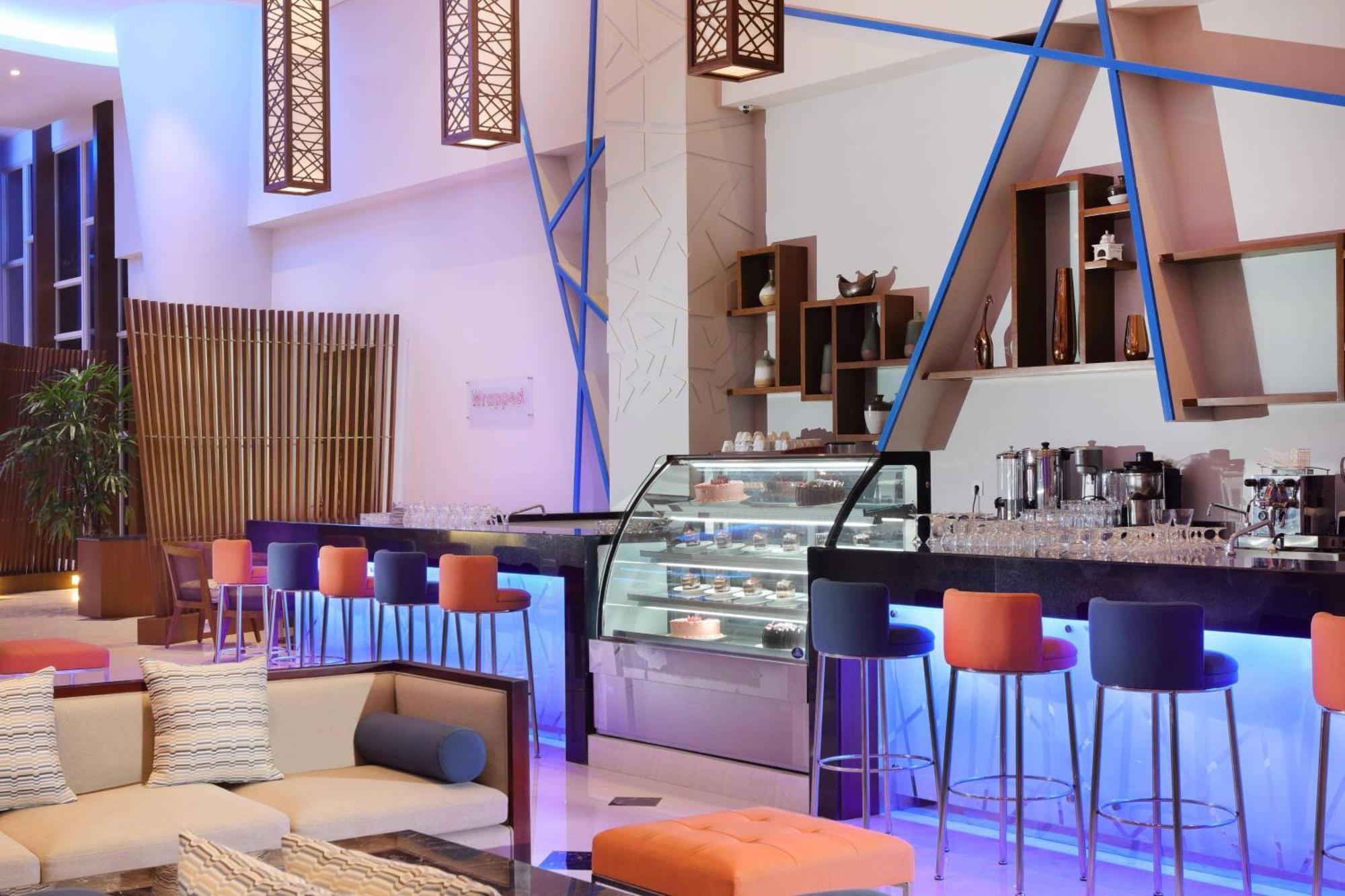 Four Points By Sheraton Manado Exterior foto