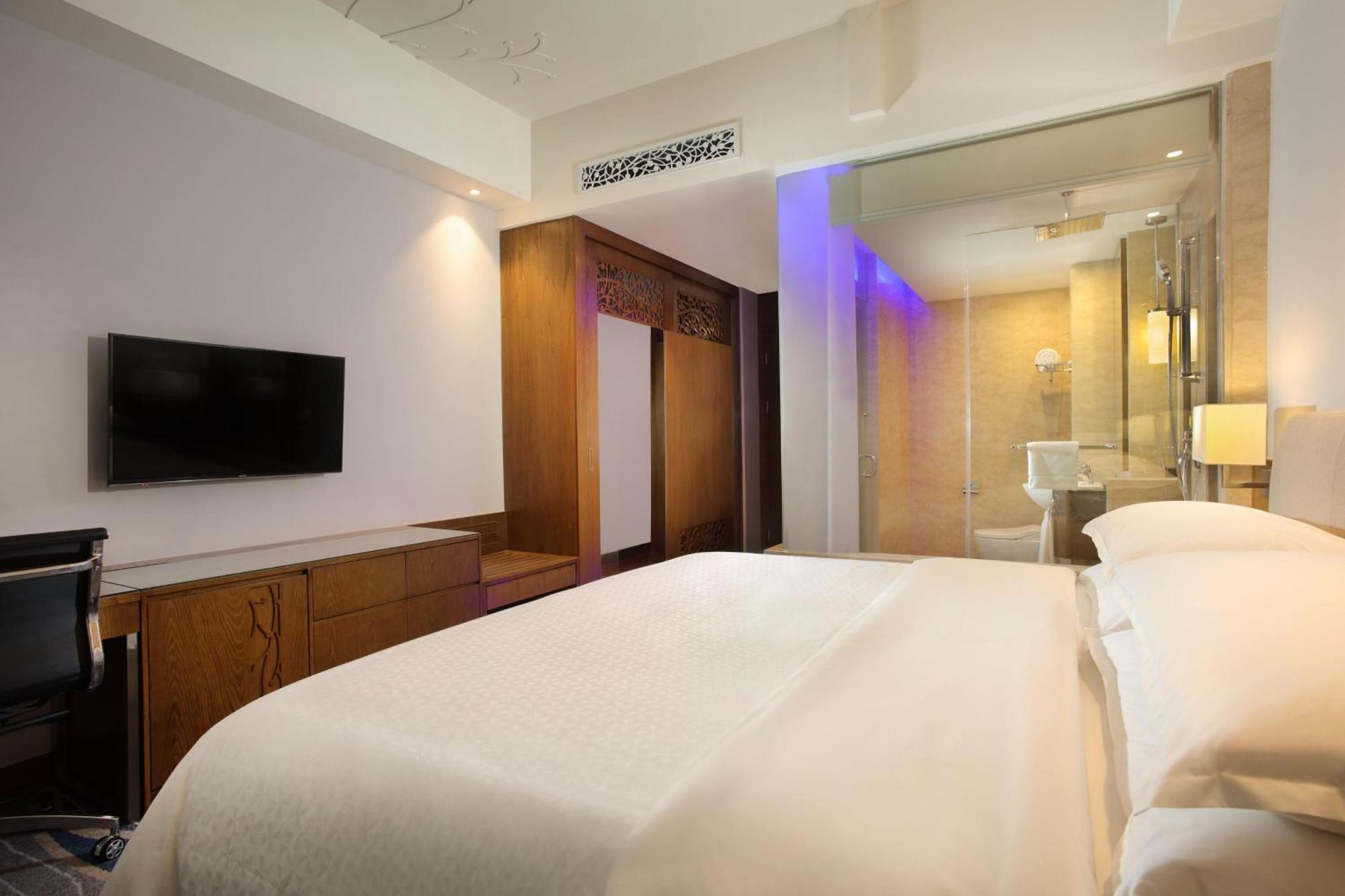 Four Points By Sheraton Manado Exterior foto