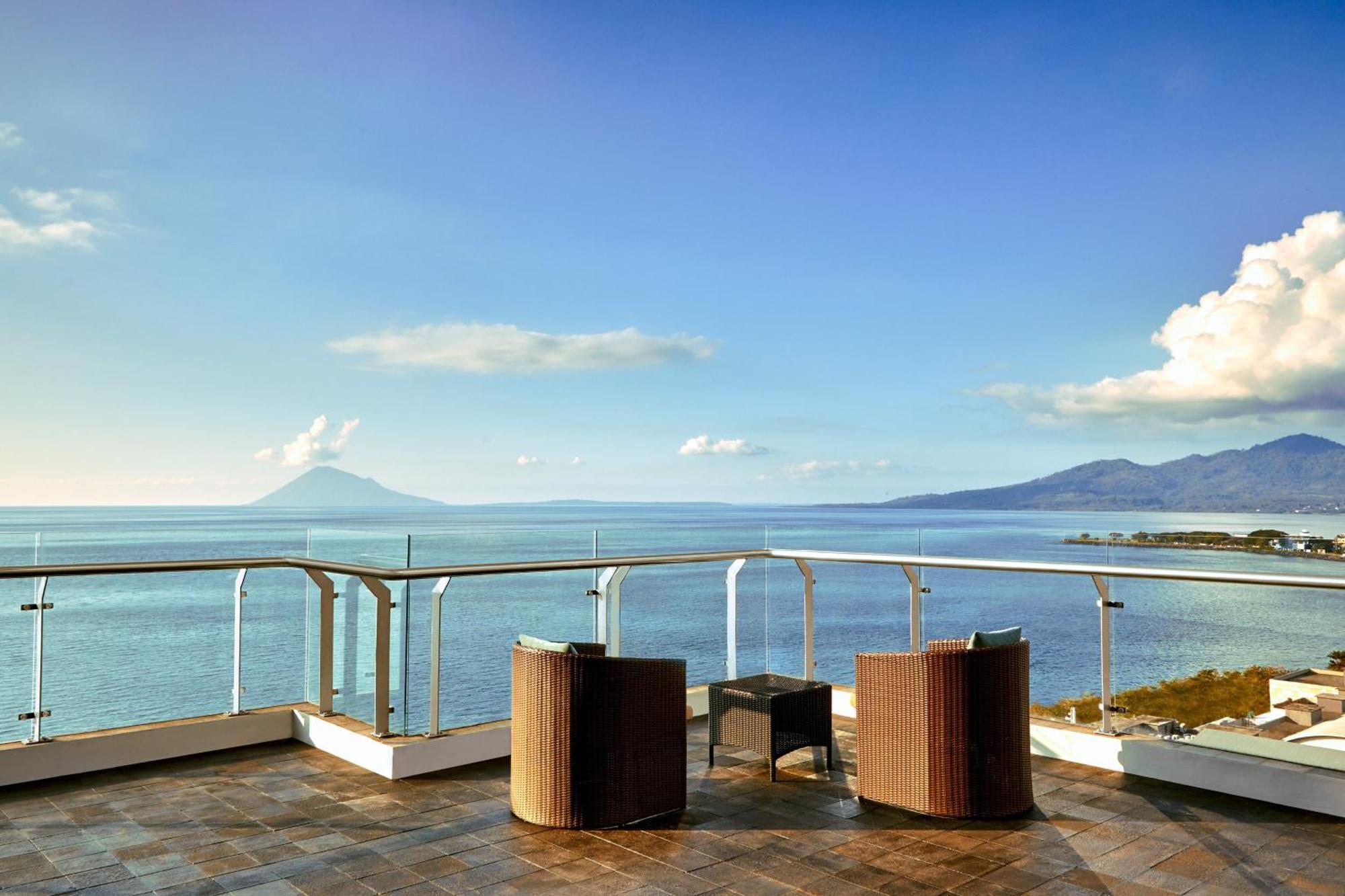 Four Points By Sheraton Manado Exterior foto