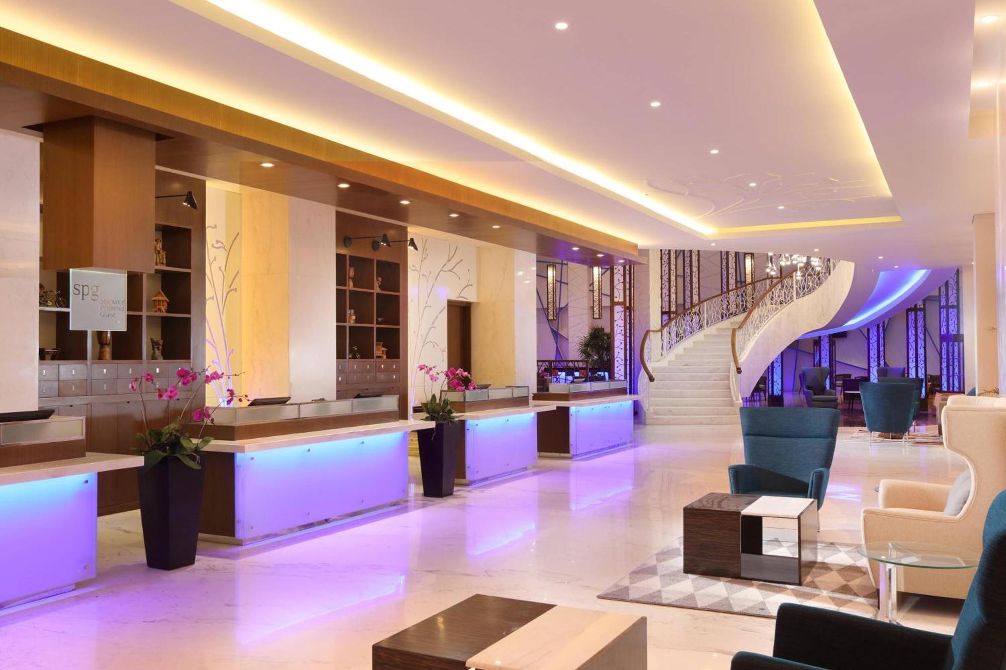 Four Points By Sheraton Manado Exterior foto