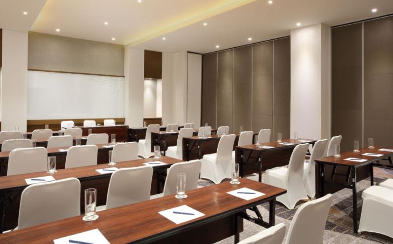Four Points By Sheraton Manado Exterior foto